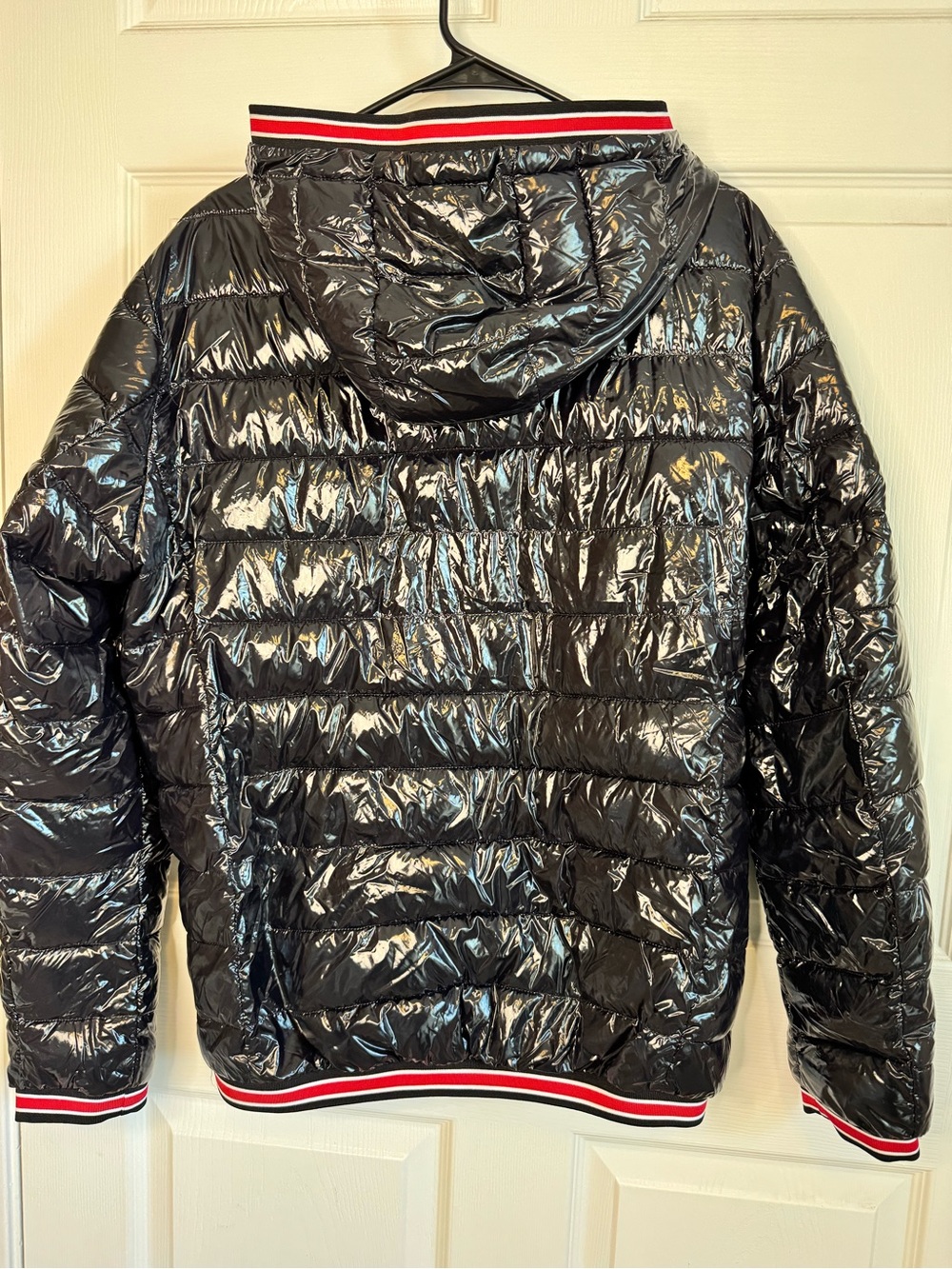 Men’s Black Calvin Klein Nylon Shiny Puffer Jacket - Picture 2 of 4